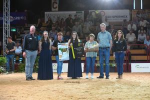 Die Gewinner der Rasse Holsteins in der Betriebsgröße 40 bis 99 Kühe die Janssen GbR
&copy; Christine Massfeller